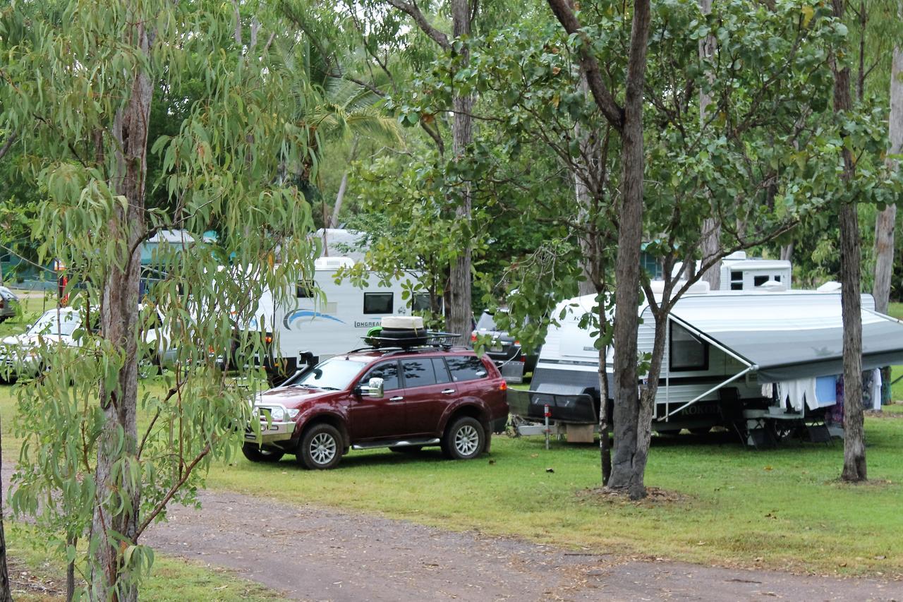 Hotel Corroboree Park Tavern à Marrakai Extérieur photo